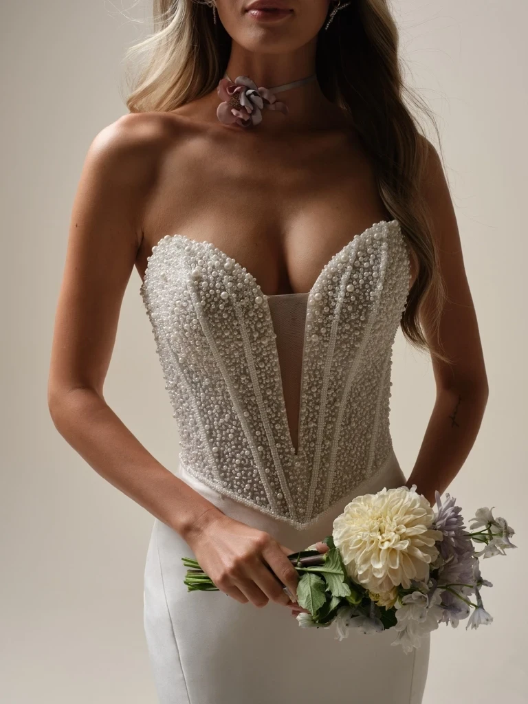 Photo of the model wearing a bridal gown #4